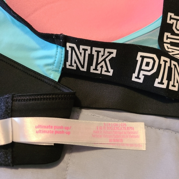 PINK Wireless bra - Picture 3 of 3